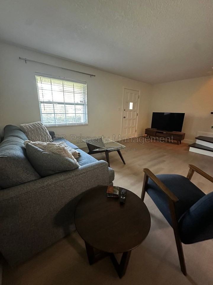 3104 Harrison Ave #11 - Photo 7 of 40