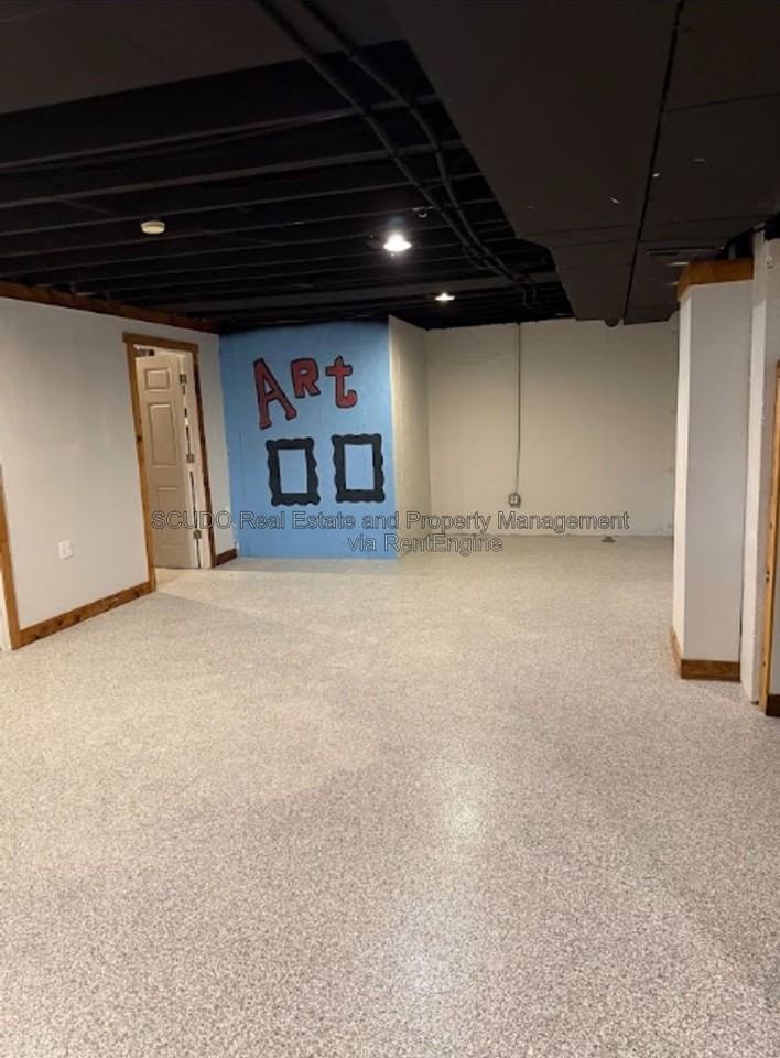 11834 Virginia Ave - Photo 5 of 16