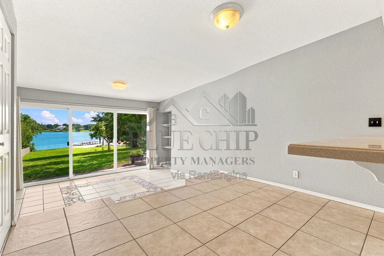 6714 Nina Rosa Dr #B - Photo 6 of 20