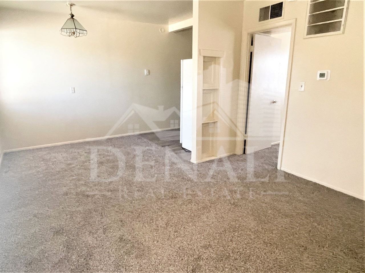 1211 W Apache Trl #L - Photo 4 of 10