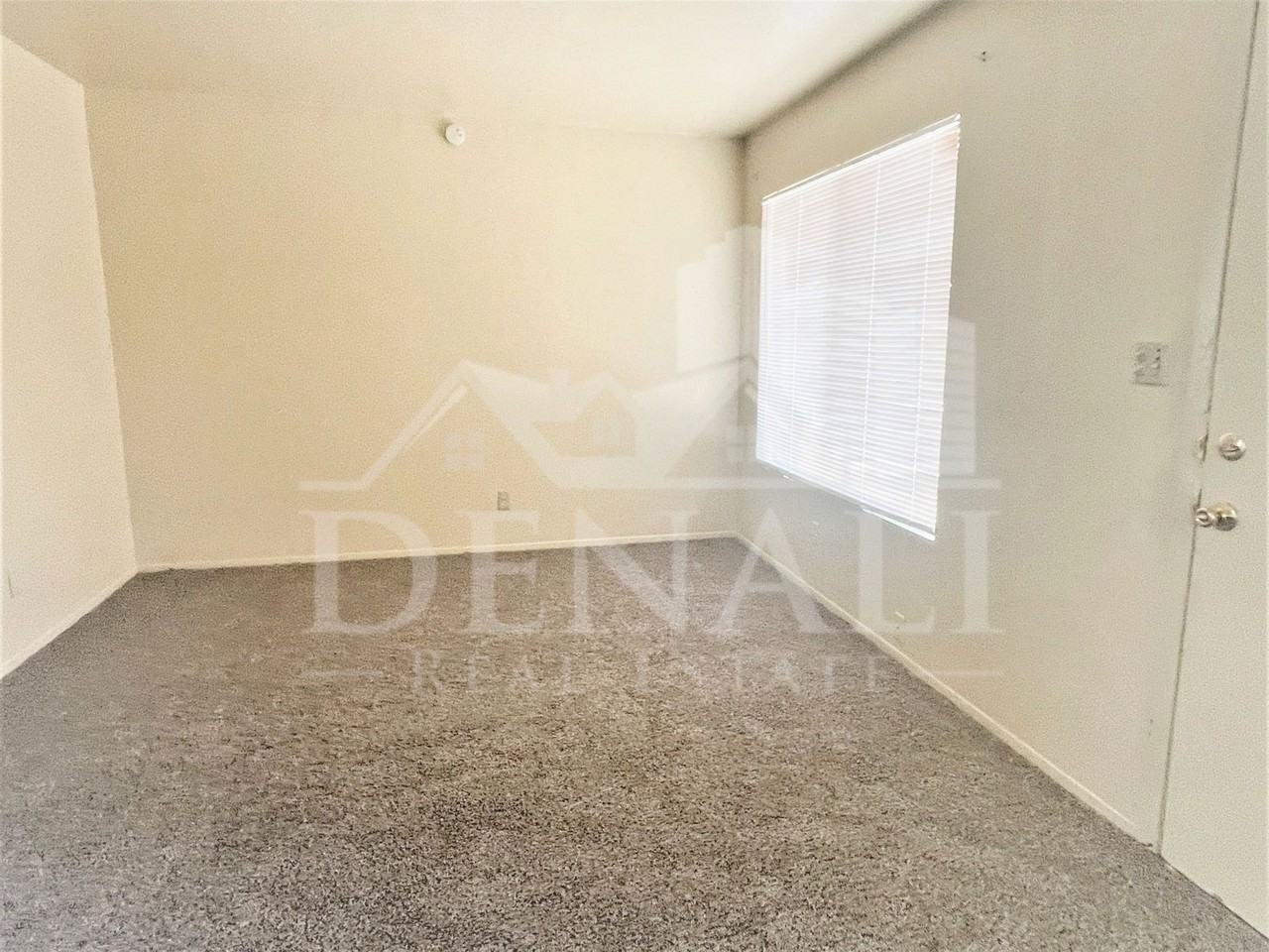 1211 W Apache Trl #L - Photo 7 of 10