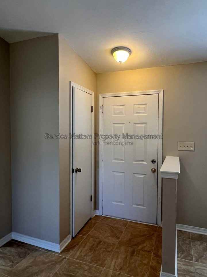 4790 Gregg Ave - Photo 2 of 38