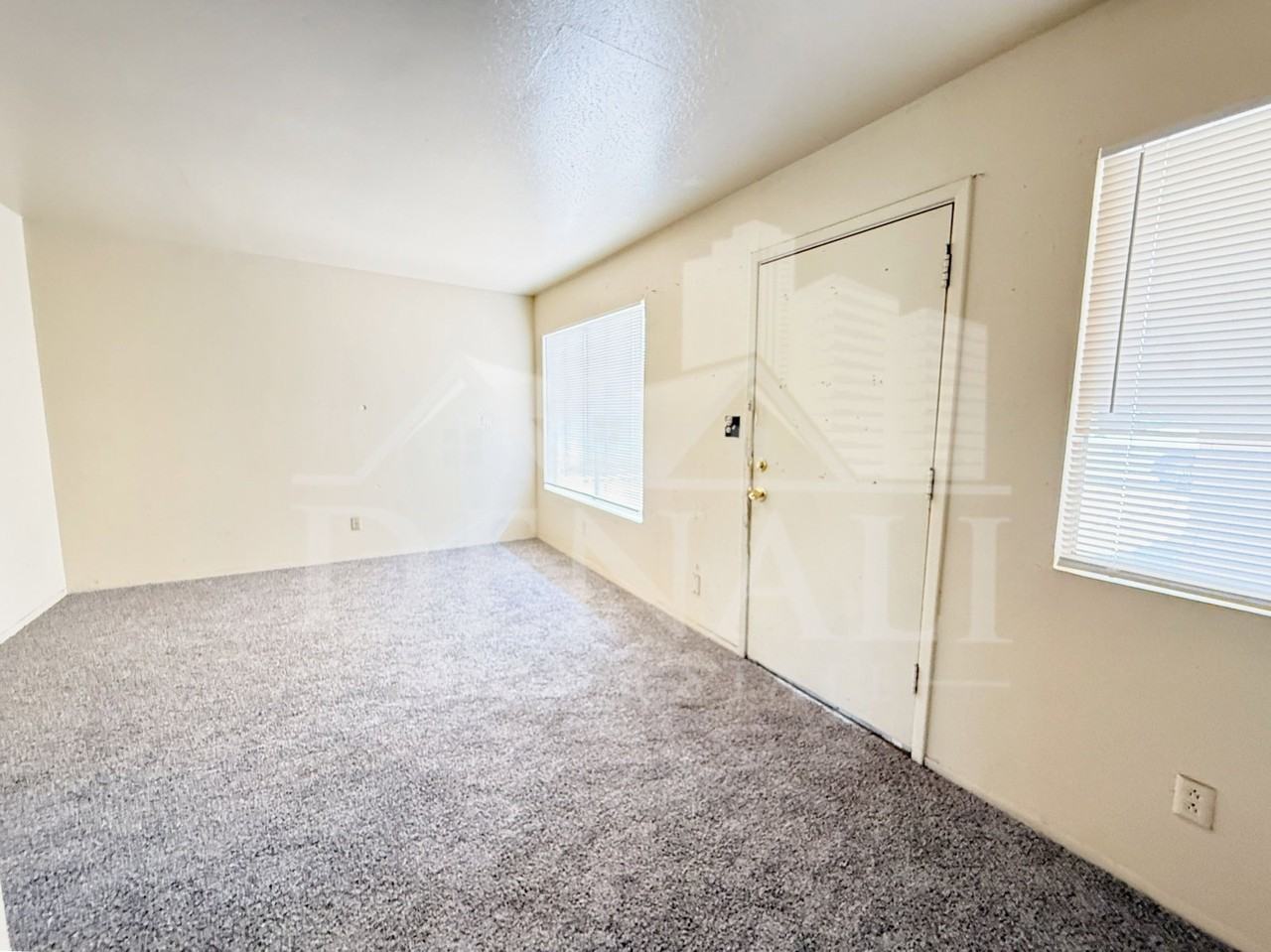 1211 W Apache Trl #M - Photo 7 of 12