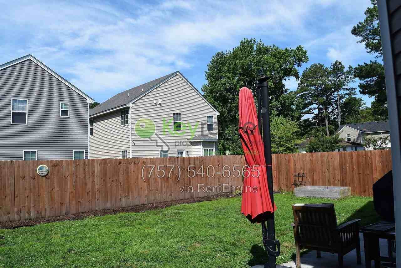 2103 English Ave - Photo 4 of 39