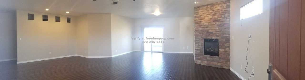 2690 Summer Hill Ct - Photo 2 of 16