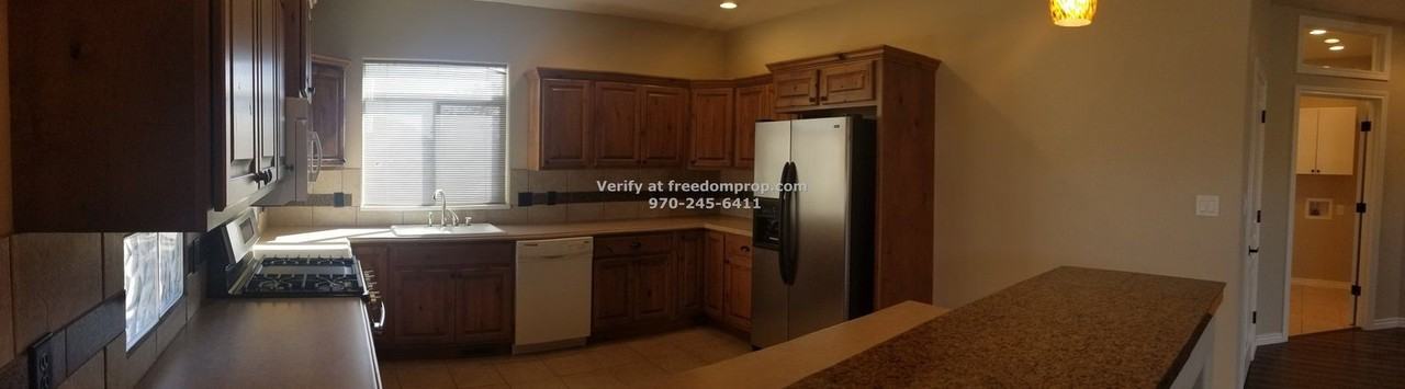 2690 Summer Hill Ct - Photo 6 of 16