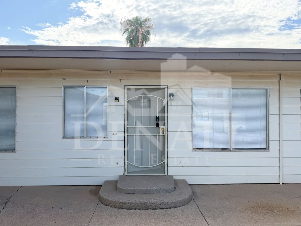 1211 W Apache Trl #B - Photo 2 of 8