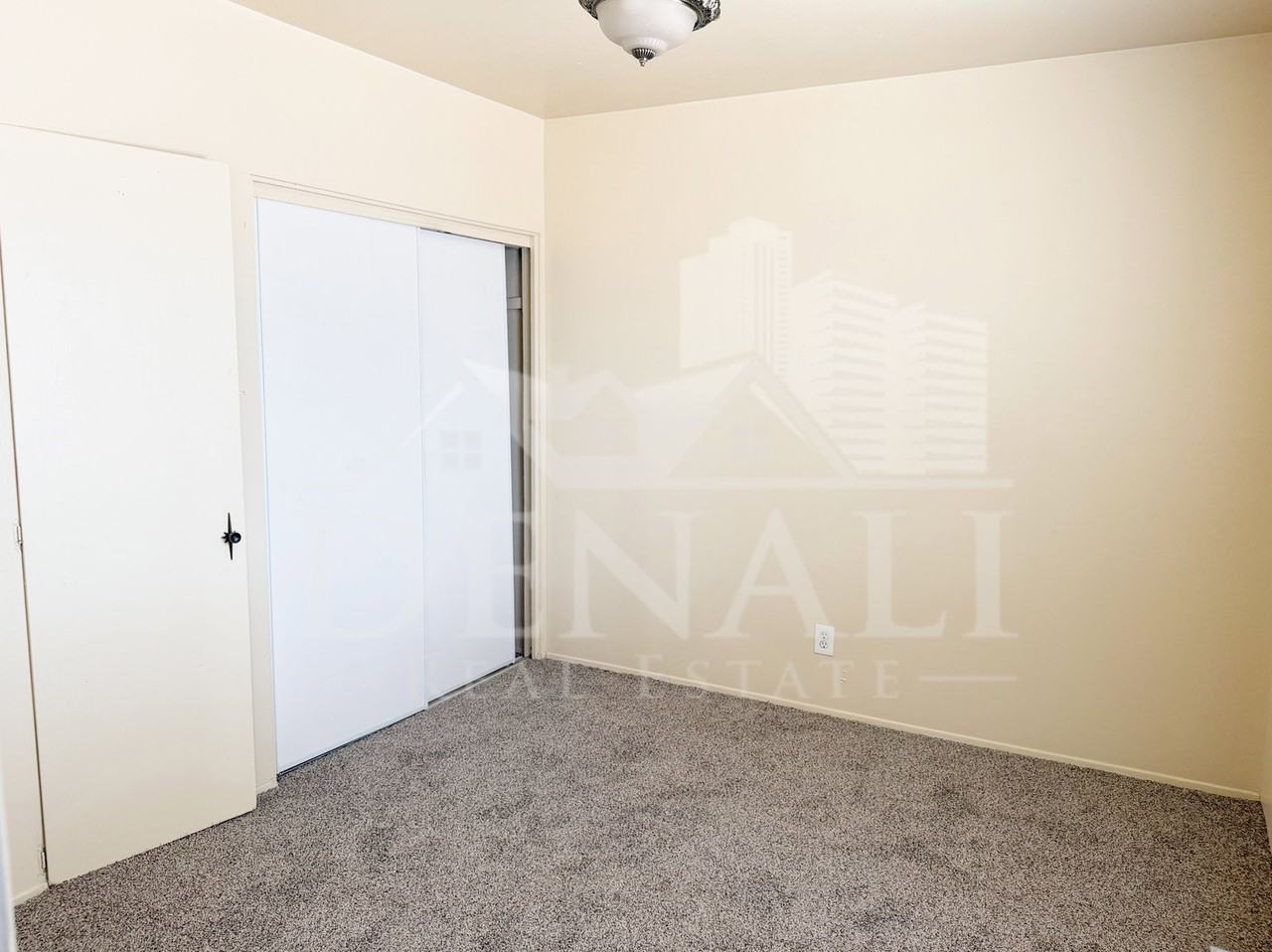 1211 W Apache Trl #N - Photo 7 of 9