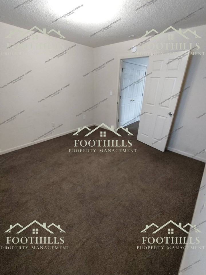 700 Simpson Rd #10C - Photo 6 of 14