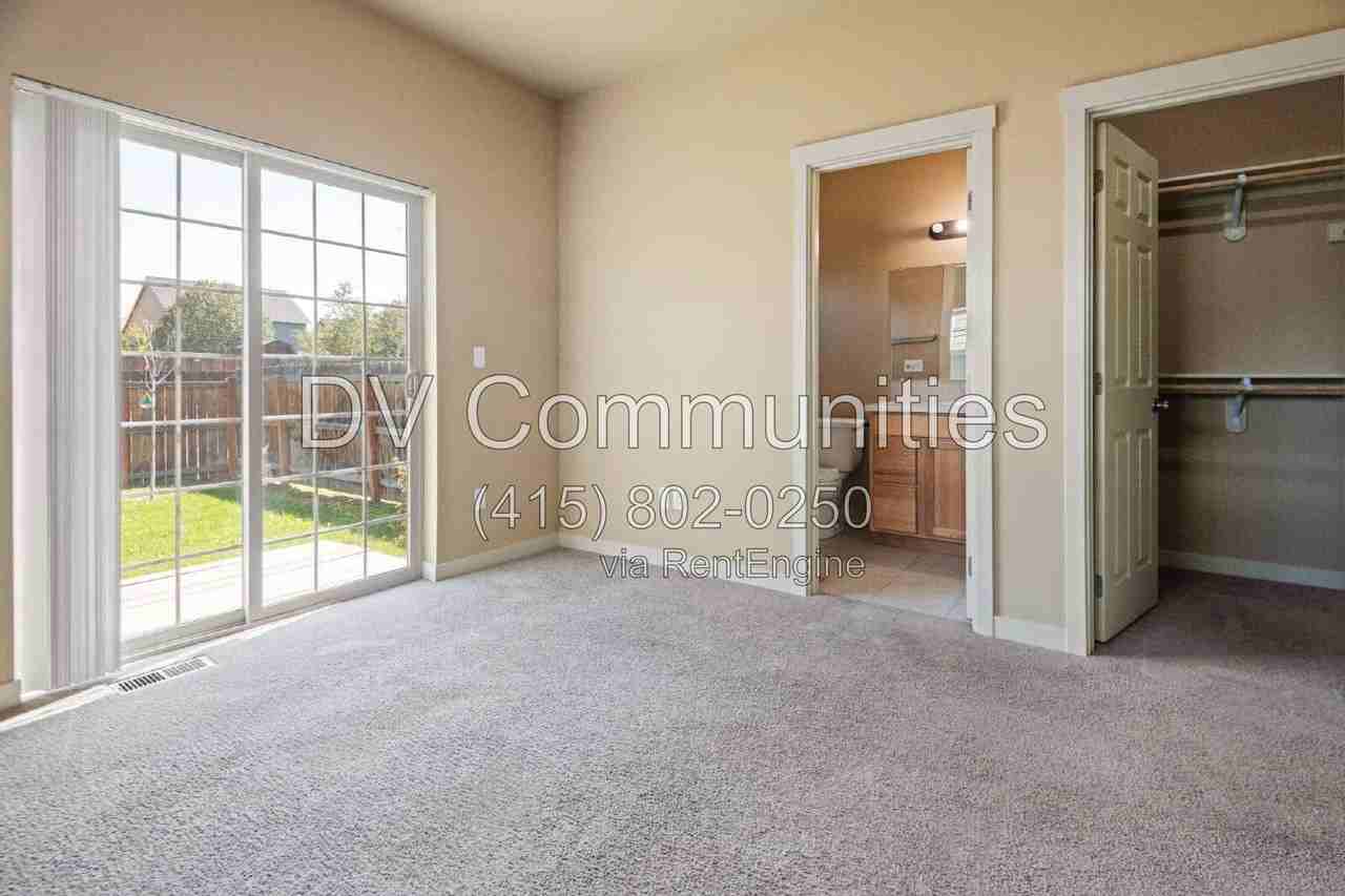 1413 Sw 27th St - Photo 6 of 22