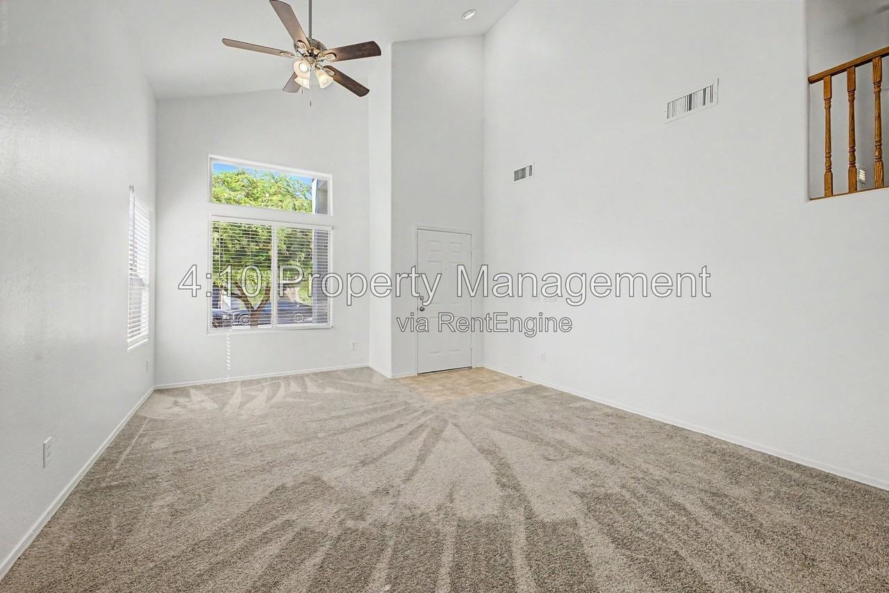 2907 W Peggy Dr - Photo 5 of 39