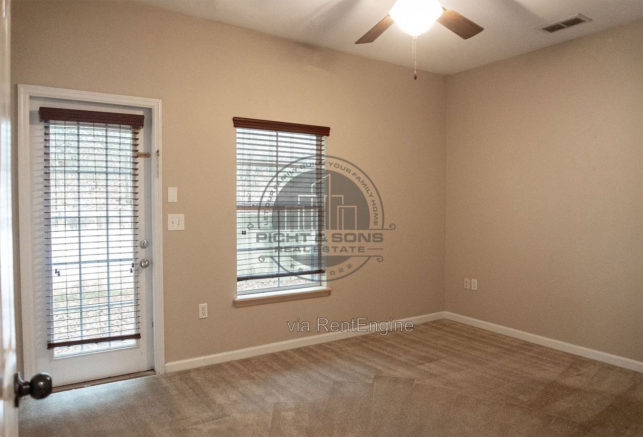 2291 Del Carmel Way - Photo 7 of 16