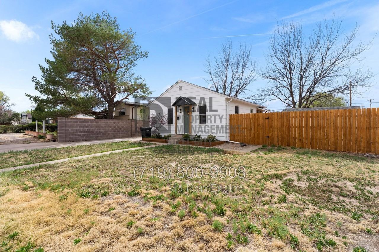 1601 Jackson St - Photo 3 of 22