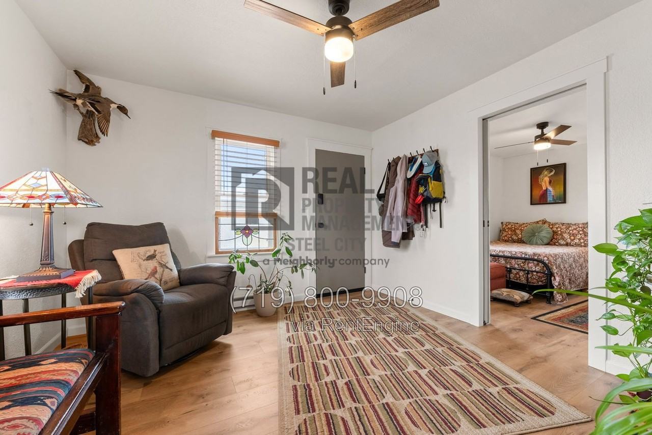 1601 Jackson St - Photo 5 of 22