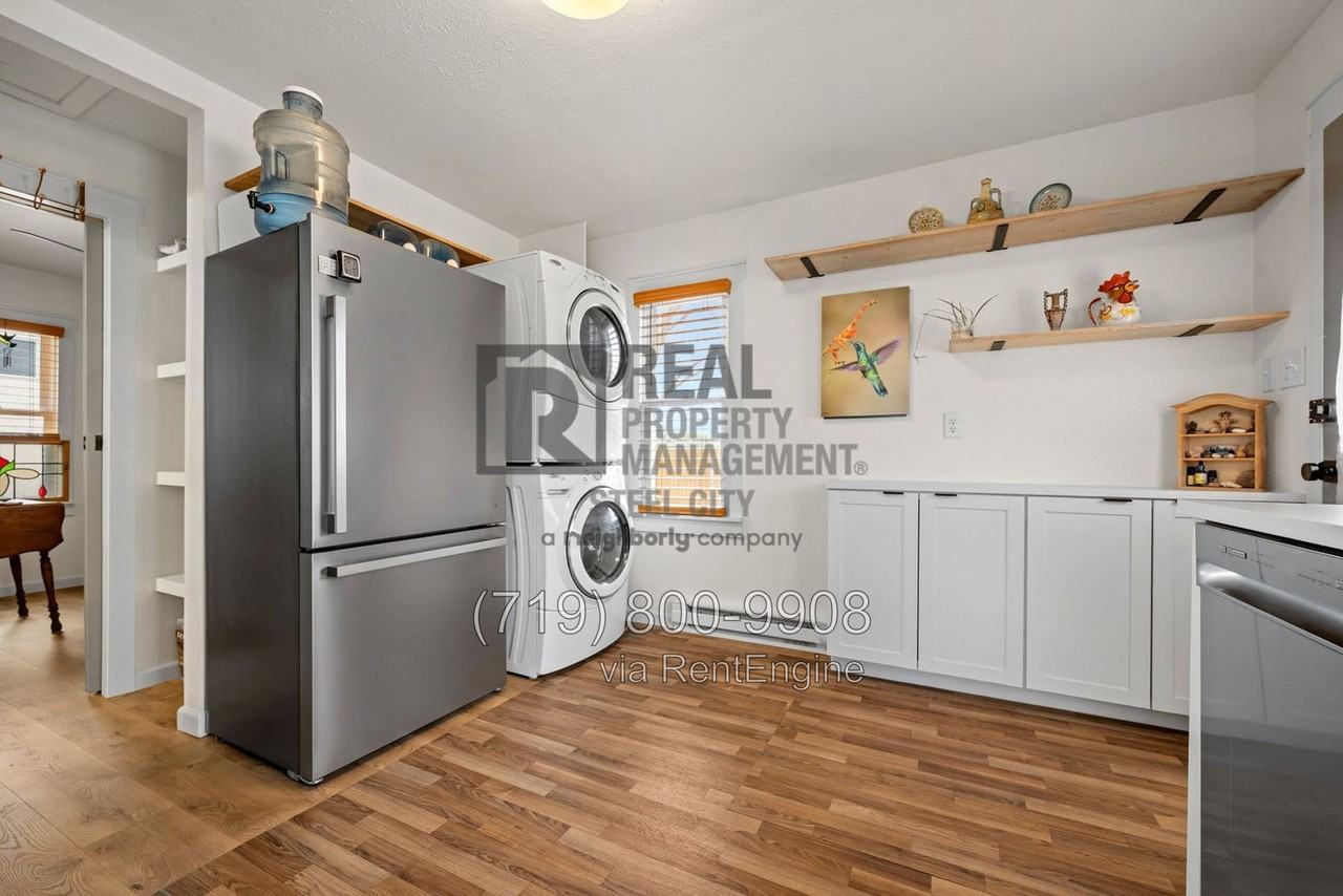 1601 Jackson St - Photo 6 of 22