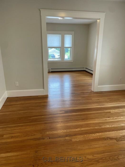 376 Crescent St #1 - Photo 6 of 30