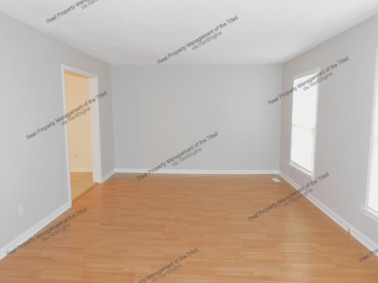 1901 Boulding Ave - Photo 2 of 23