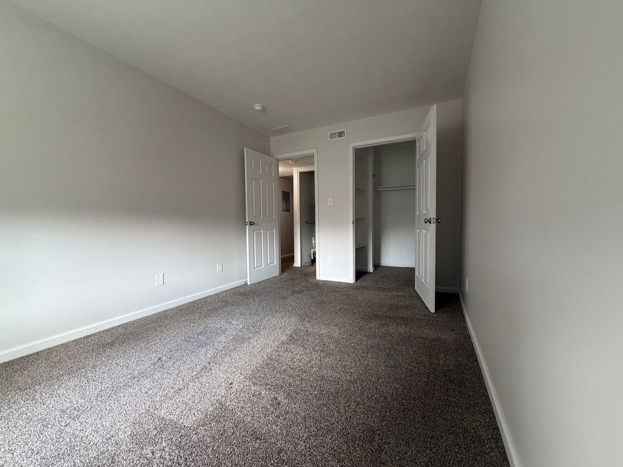 421 Poplar Level Ct #317 - Photo 3 of 11