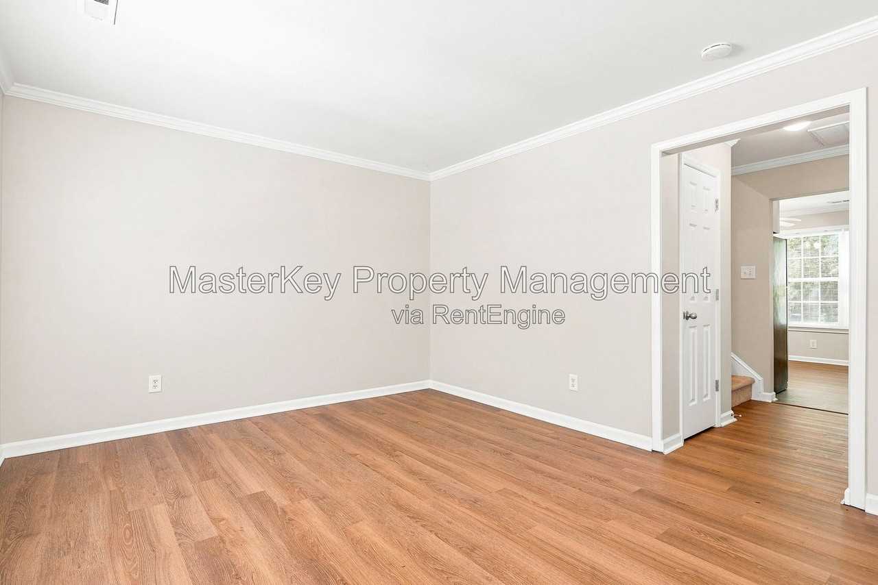 69 Red Ln - Photo 7 of 30