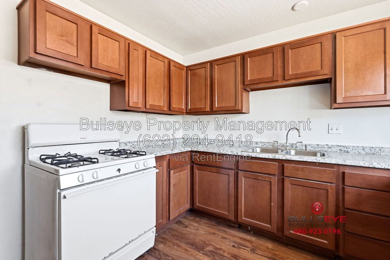 5644 S 7th St #2 - Photo 7 of 20