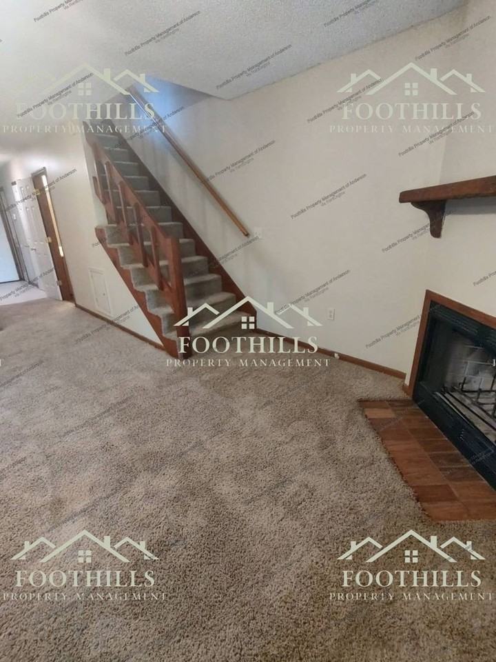 4406 Lexington Way - Photo 3 of 20