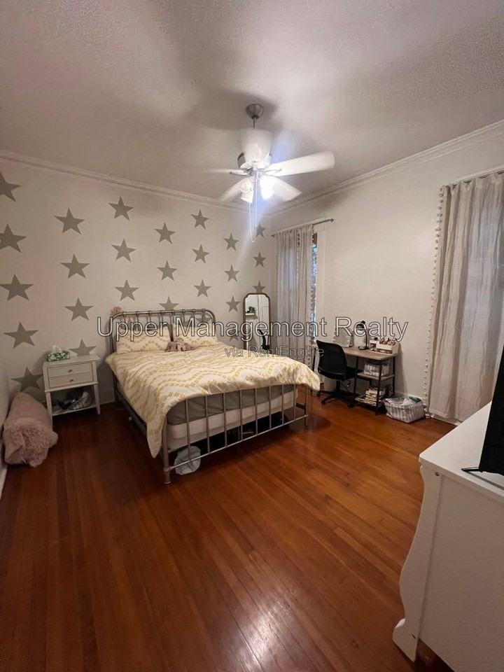 1726 Pine St #1726 - Photo 6 of 11