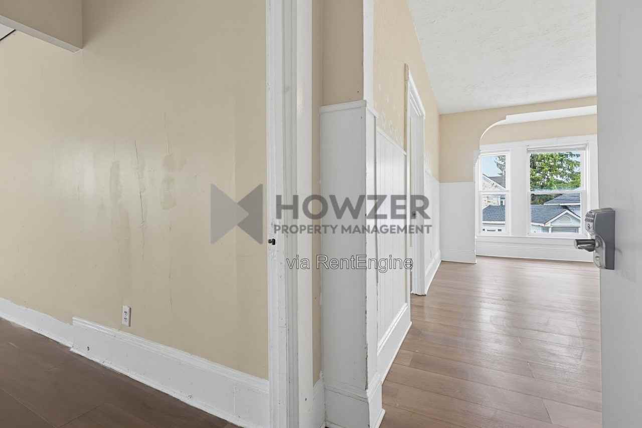 16 Chester Ave Unit 16 #16 - Photo 3 of 30
