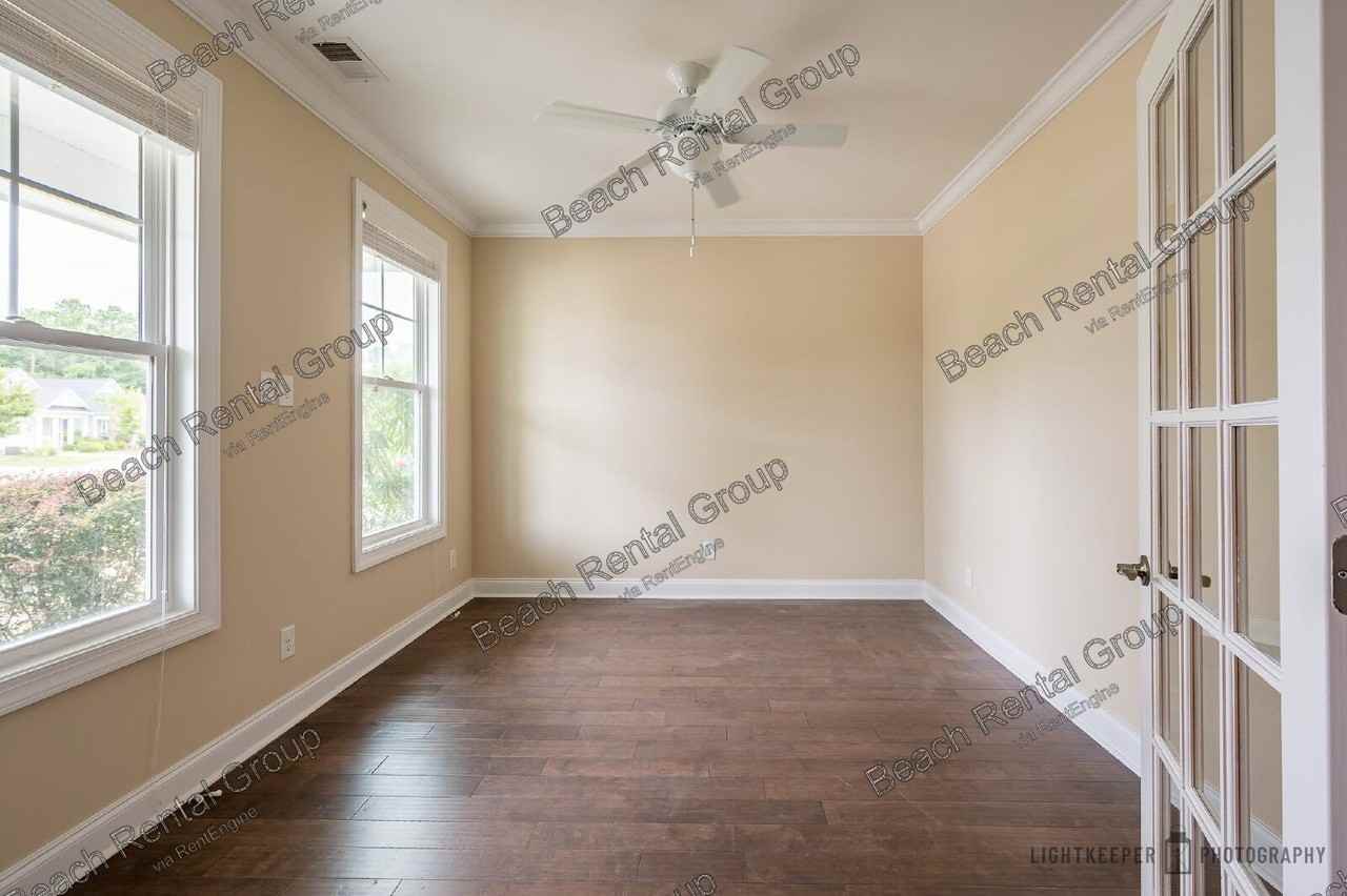 121 Champions Village Dr - Photo 6 of 26