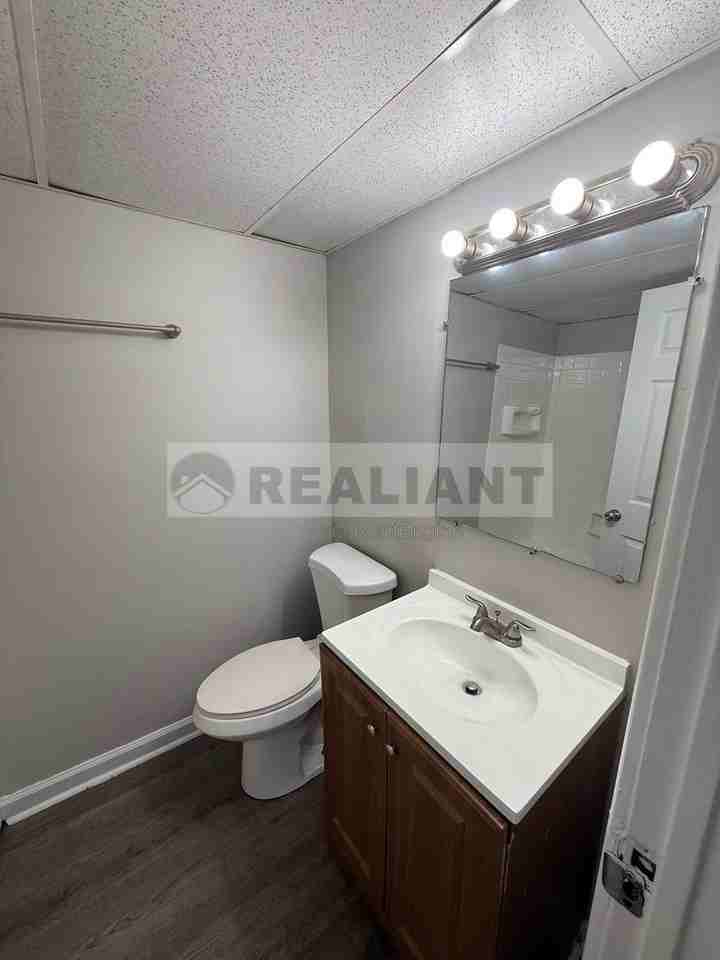 2082 Fairmont Ct #16 - Photo 7 of 13