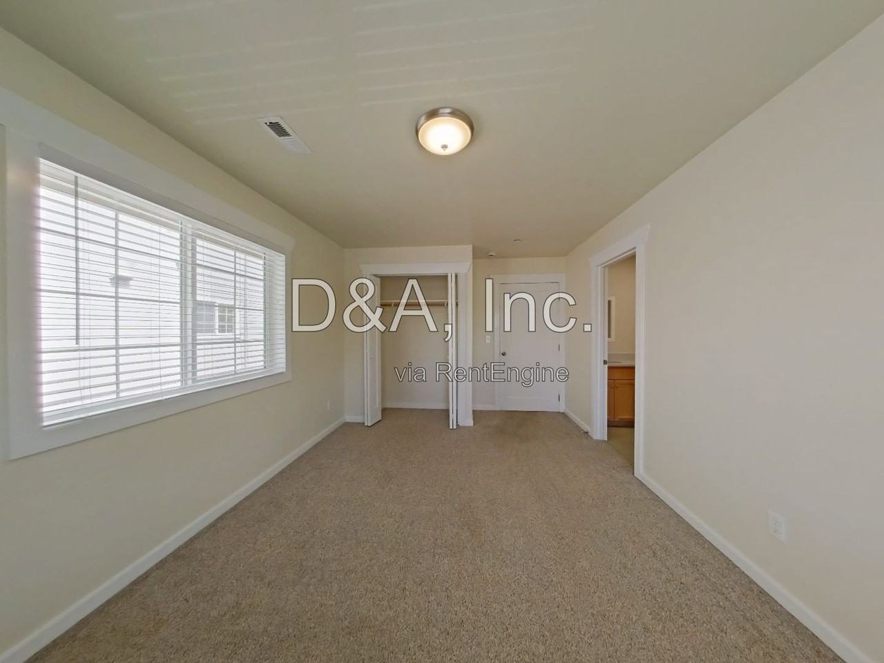 620 Nw Kings Blvd #200-6 - Photo 4 of 12