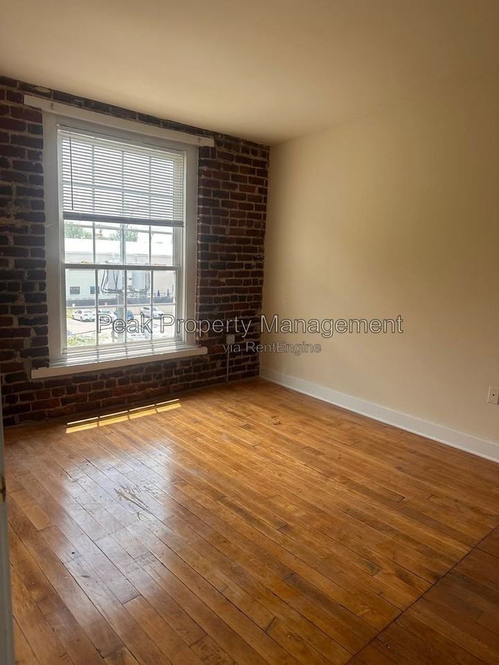 16 N 22nd St #405 - Photo 5 of 23