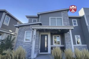 featured image of 9661 Truckee St
