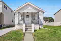 2304 Cora St - Photo 1 of 1