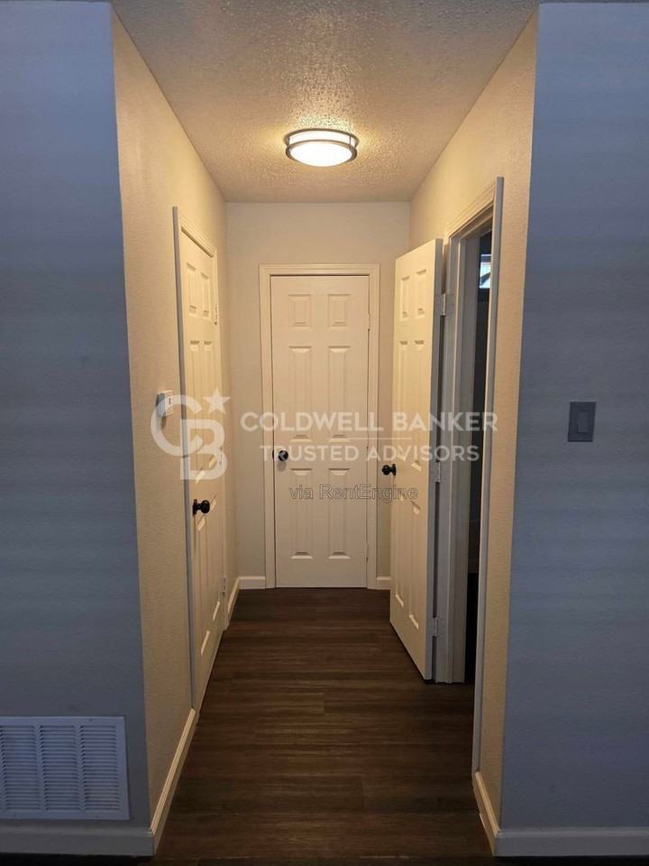 1606 Elkhart Ave #36 - Photo 3 of 16
