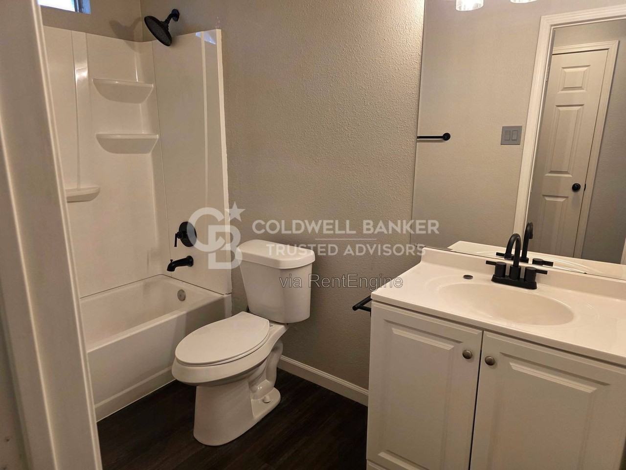1606 Elkhart Ave #36 - Photo 4 of 16
