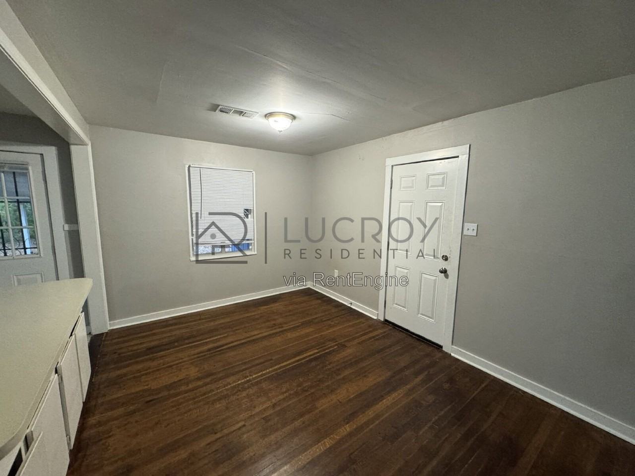 2364 Coronet Pl - Photo 2 of 11