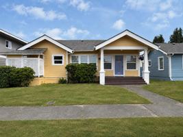 featured image of 216 W 3rd St