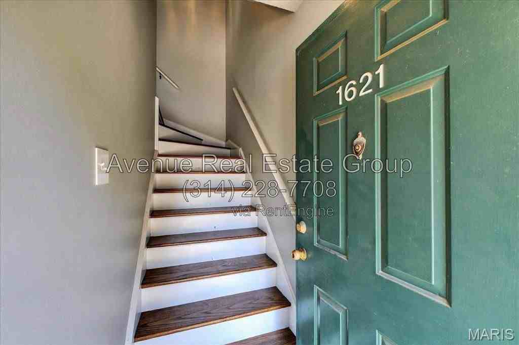 1621 High School Dr - Photo 7 of 50