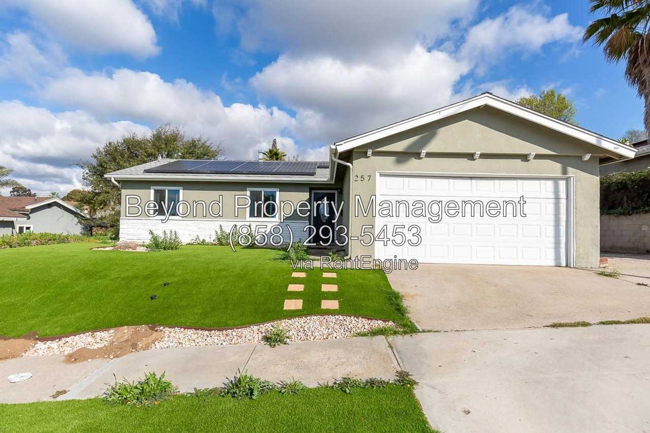 257 Meadowbrook Dr - Photo 2 of 23