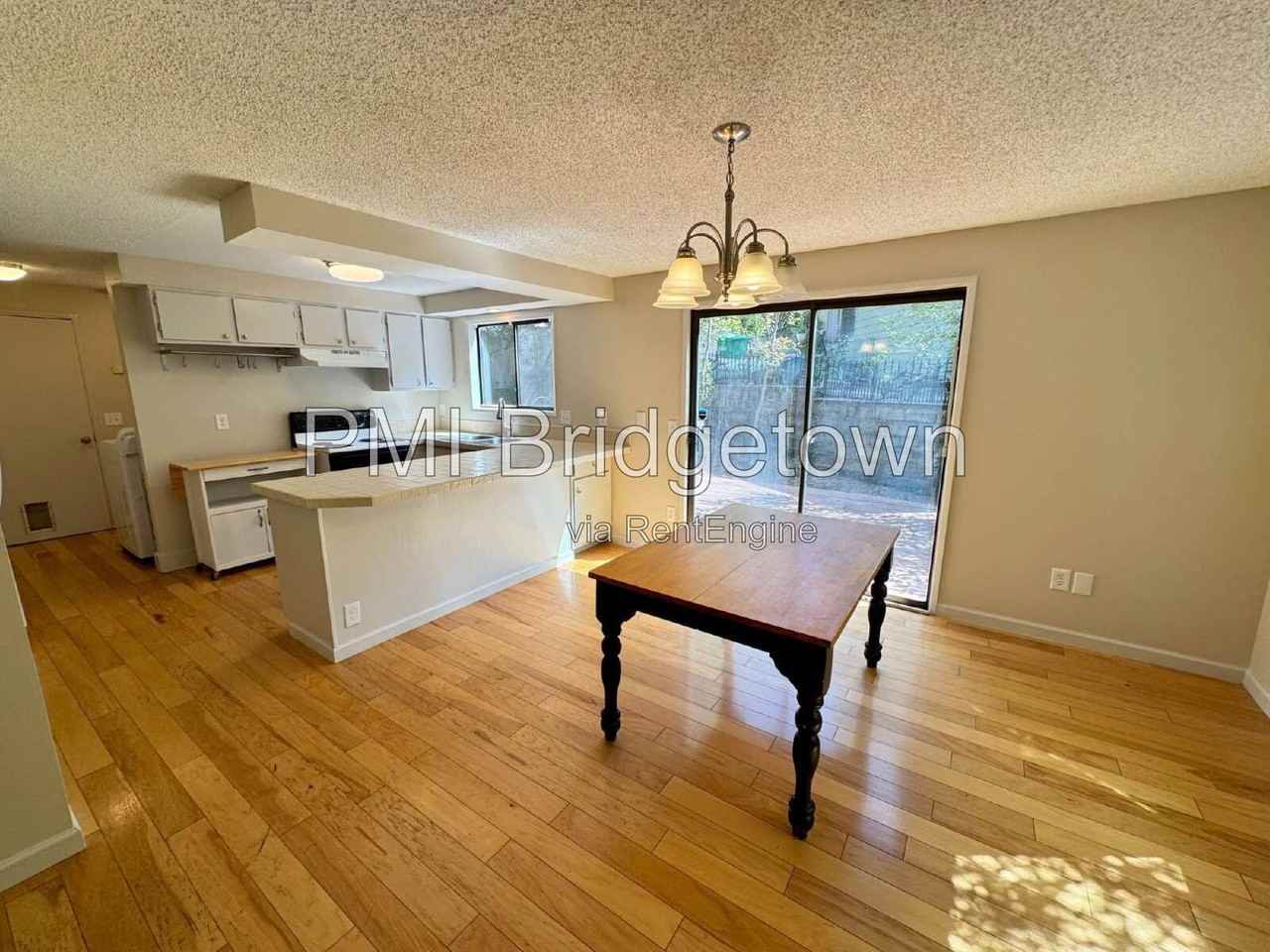 702 Sw 6th Ct - Photo 6 of 23