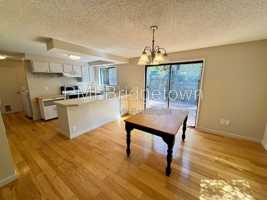 featured image of 702 Sw 6th Ct