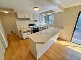 featured image of 702 Sw 6th Ct