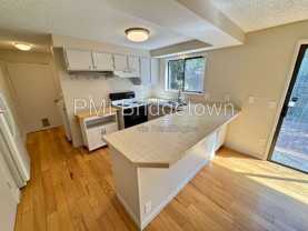 702 Sw 6th Ct - Photo 1 of 1