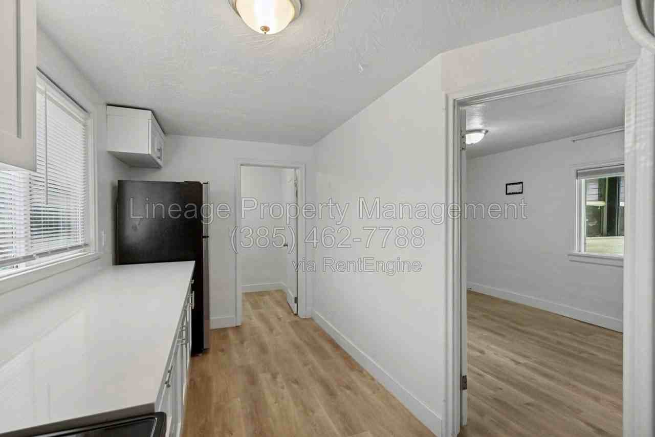 753 E Scott Ave - Photo 5 of 13