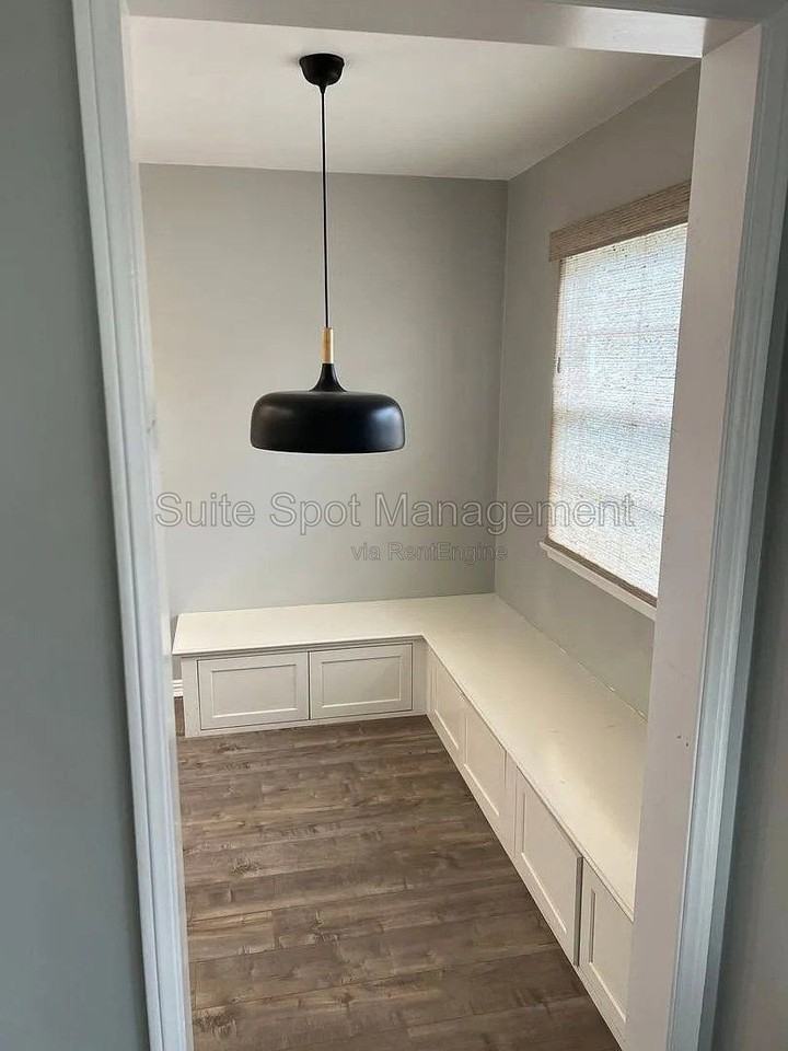 456 N Batavia St #A - Photo 6 of 27