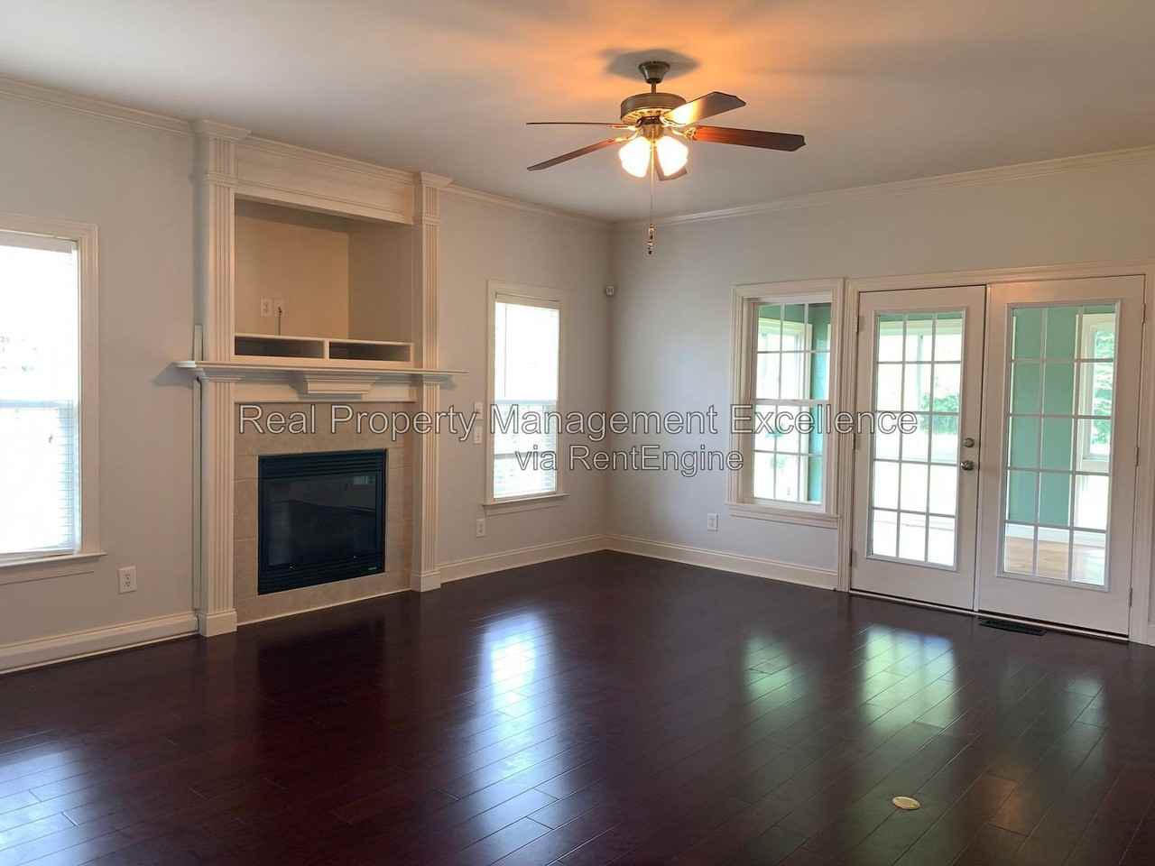 1005 Hadley Meadows Dr - Photo 3 of 50
