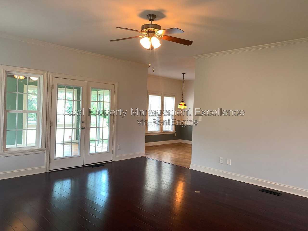 1005 Hadley Meadows Dr - Photo 5 of 50