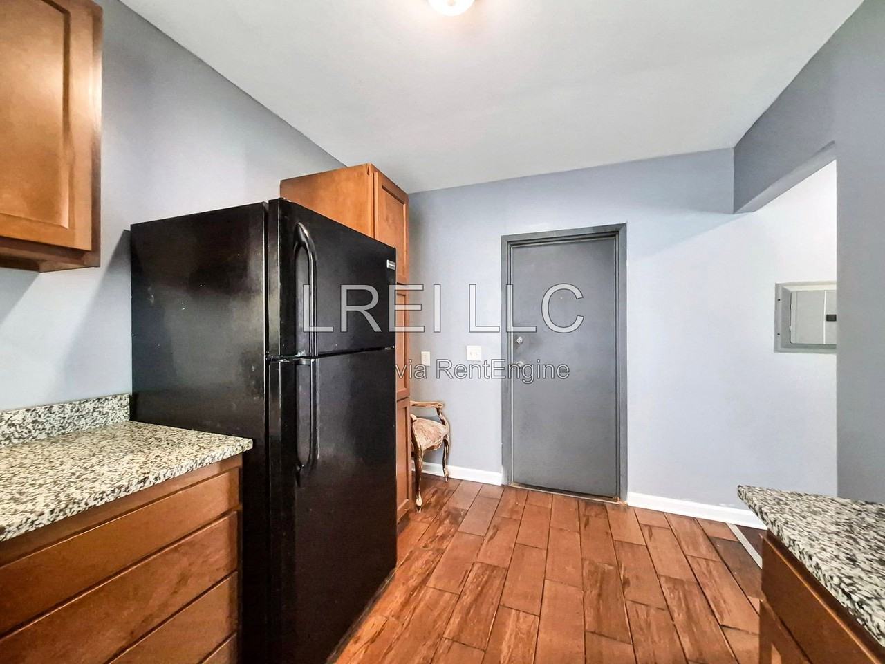 517 Amy Ave #5 - Photo 7 of 13