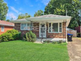 featured image of 818 Iroquois Ave