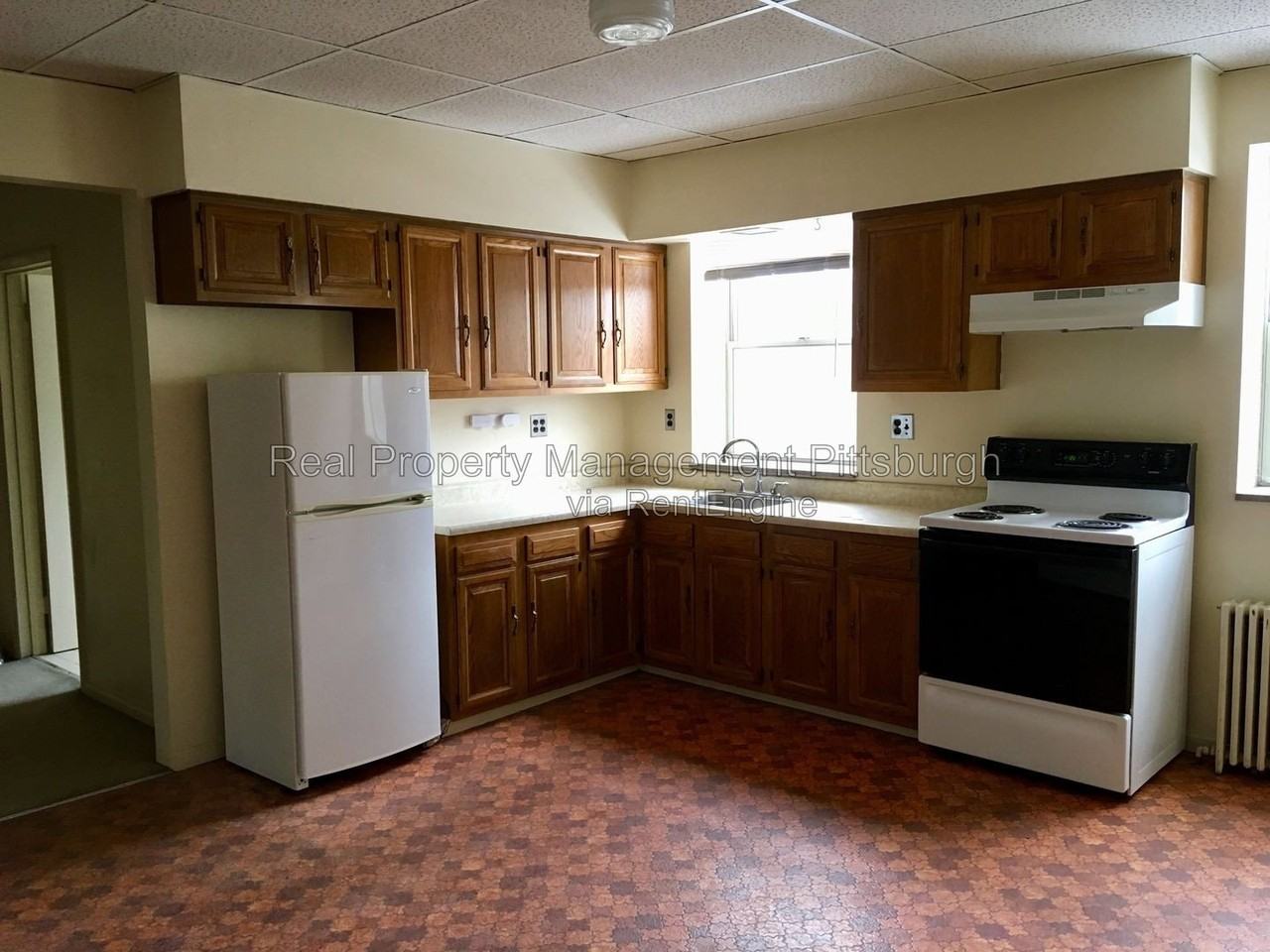 437 S Aiken Ave #2B - Photo 2 of 14